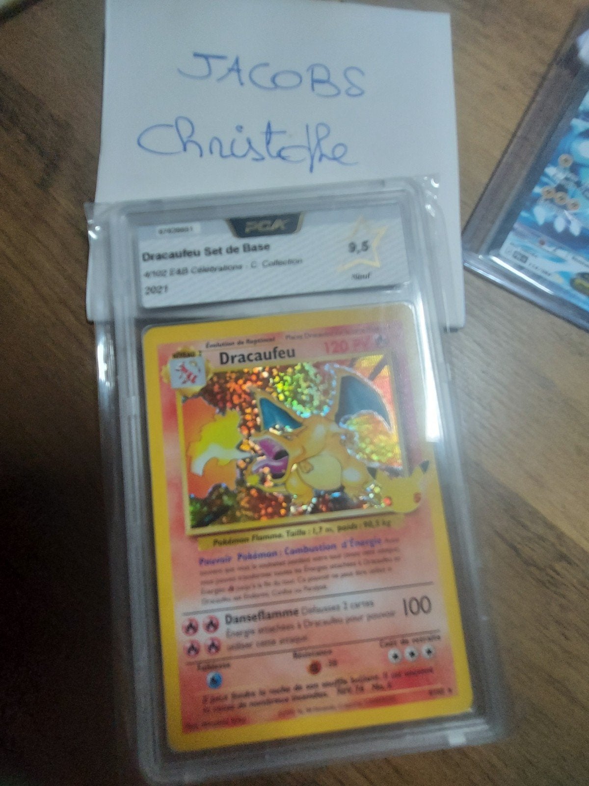 Dracaufeu  celebration  25 ans pca 9.5, Hobby & Loisirs créatifs, Jeux de cartes à collectionner | Pokémon, Enlèvement
