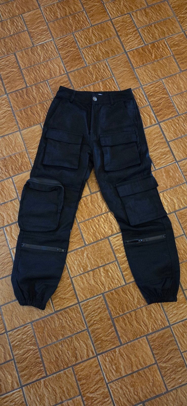 Pantalon cargo noir Uwantisell taille M, Envoi, Taille 38/40 (M), Noir
