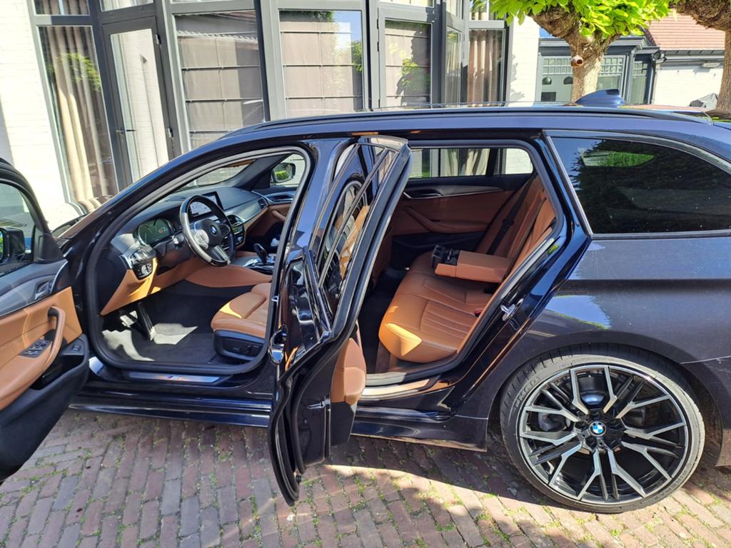BMW Full M-pack 520 touring blauw-zwart, Blauw, Leder, Particulier, Blauw