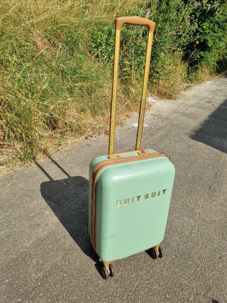 Suitsuit handbagage, Handtassen en Accessoires, Tassen | Reistassen en Weekendtassen, Wieltjes, Gebruikt, 20 tot 30 cm, Minder dan 40 cm