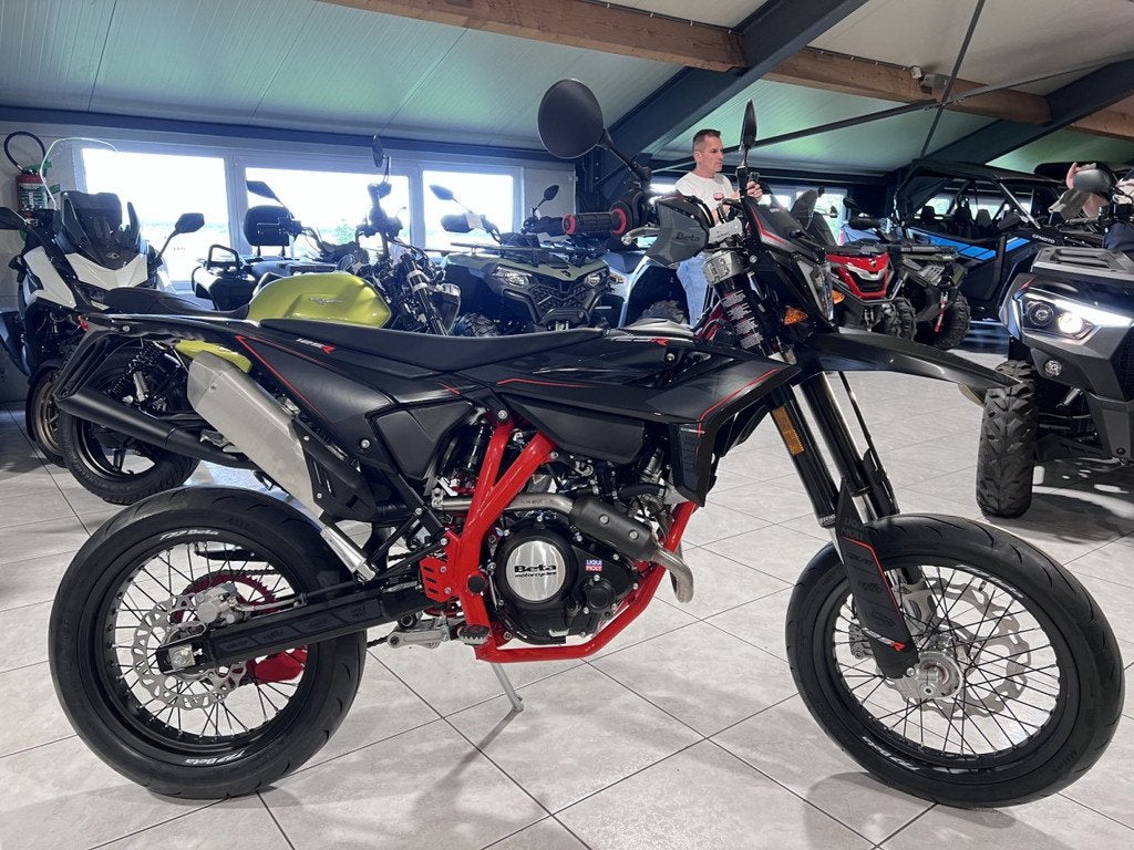 Beta RR Motard 125, Bedrijf, 125 cc, Enduro, 11 kW of minder