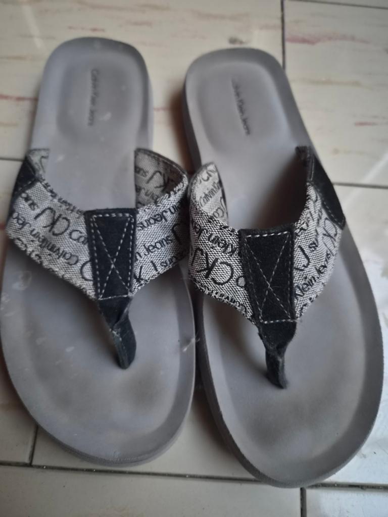 Tong " Calvin Klein Jeans ", Vêtements | Hommes, Chaussures, Sandales