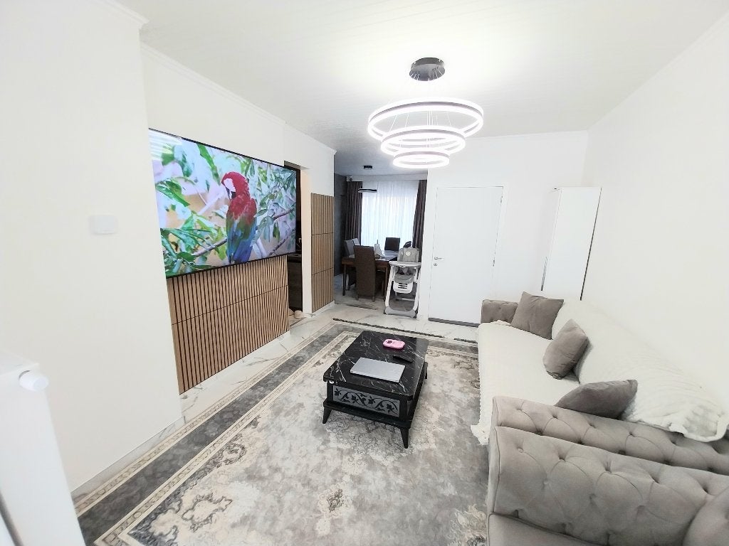 HUIS MET 3 SLPK , EPC C , ELEK CONFORM , INSTAPKLAAR, 110 m², 3 kamers, Oostende, Provincie West-Vlaanderen