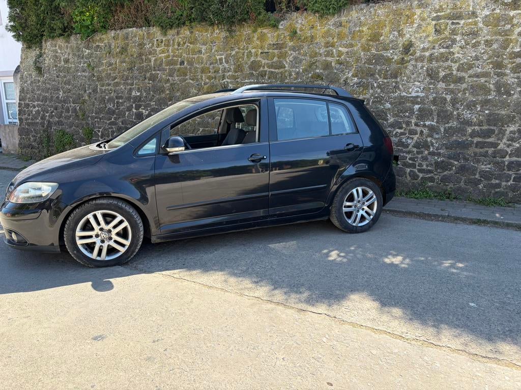 Vend vx golf plus pour export, Auto's, 4 deurs, Zwart, 1900 cc, Particulier