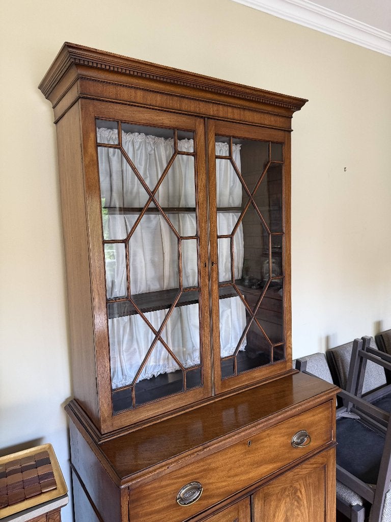 Secrétaire bibliothèque anglais en acajou – vitrine Sheraton, Avec porte(s), Enlèvement, Utilisé, /