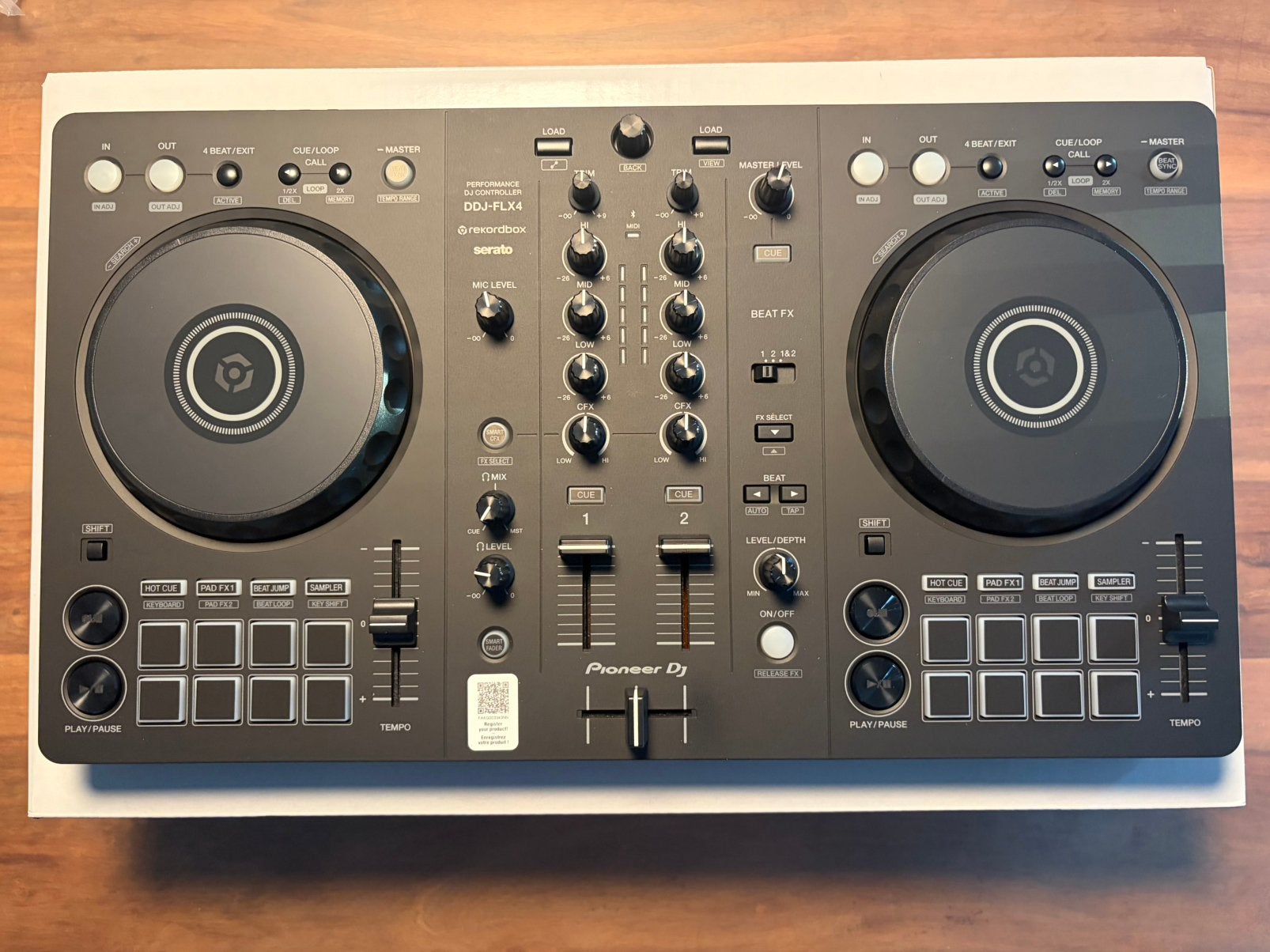 Pioneer DJ FLX4 controller - nieuw in doos., Musique & Instruments, DJ sets & Platines, Enlèvement ou Envoi, Comme neuf, Pioneer