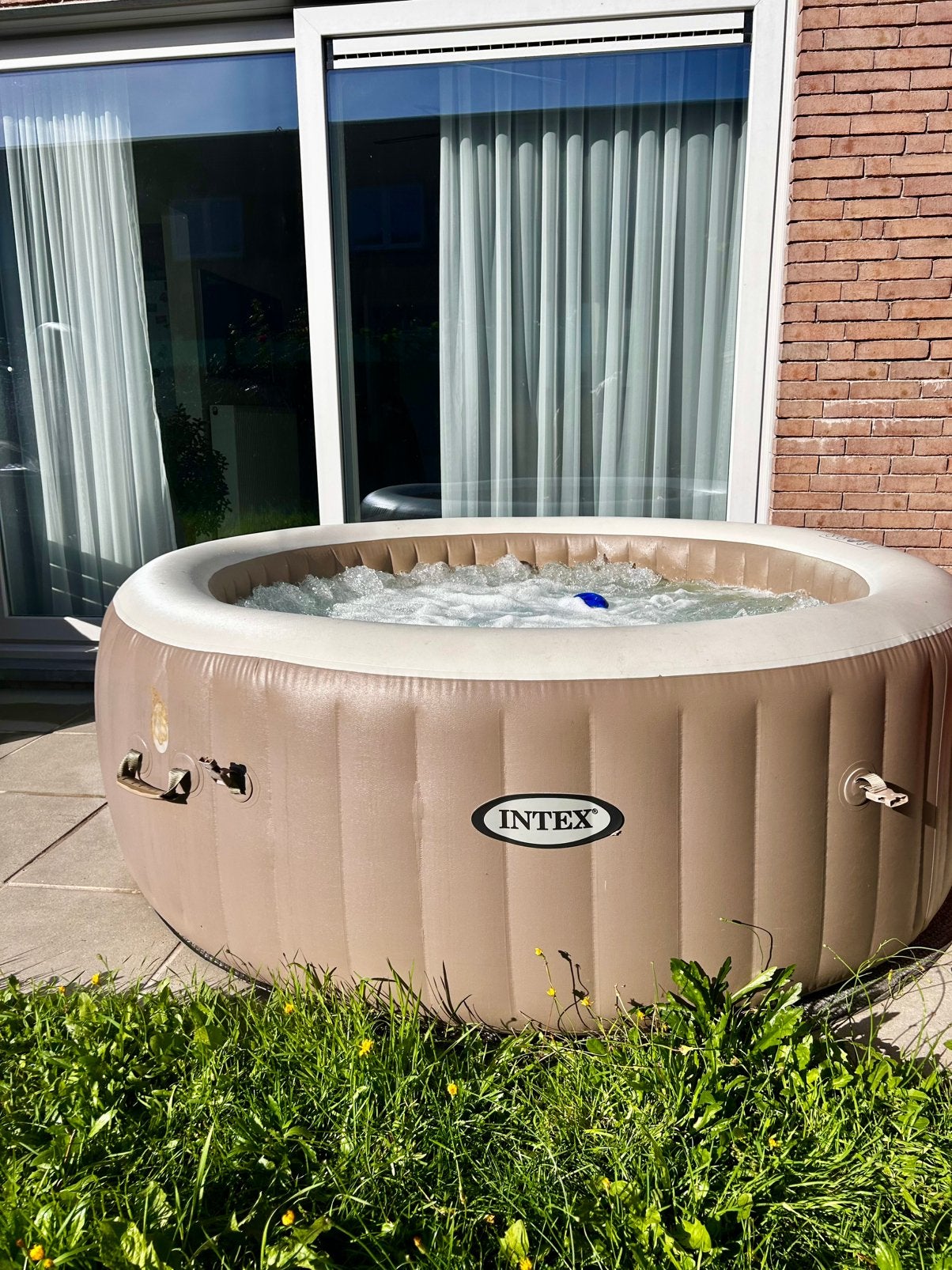 Jacuzzi Intex opblaasbaar  Pure SPA, Ophalen, Gebruikt, Afdekzeil, Opblaasbaar