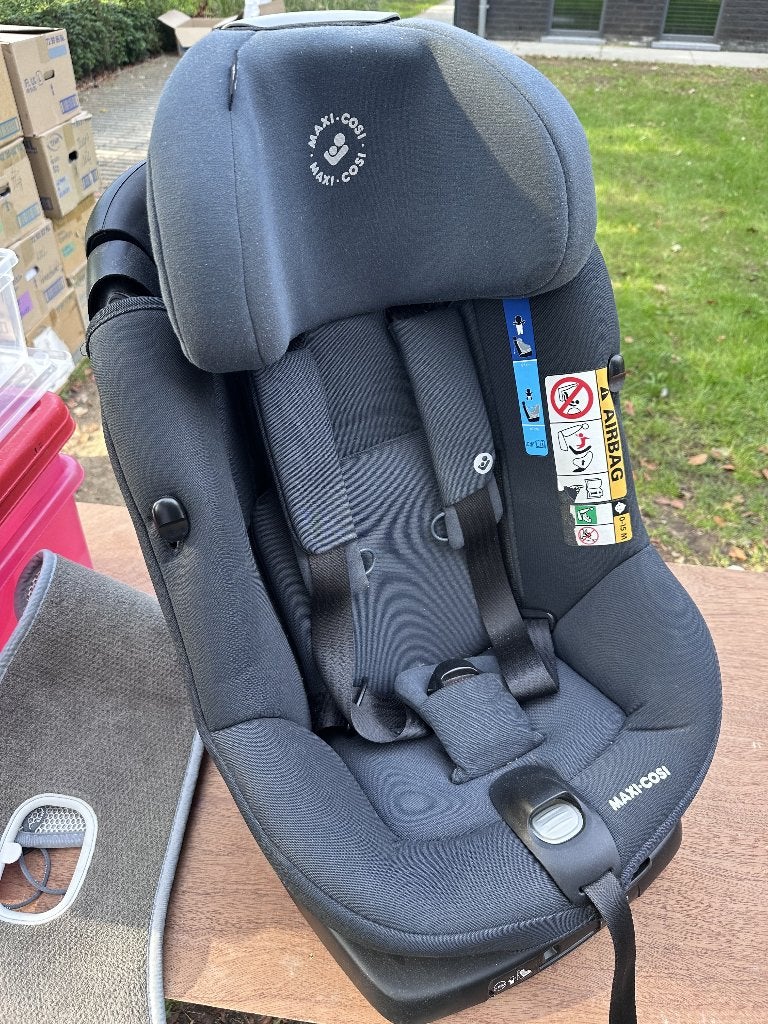 Maxi cost AxissFix Authentic Graphite, Mode veille, 0 à 18 kg, Comme neuf, Enlèvement
