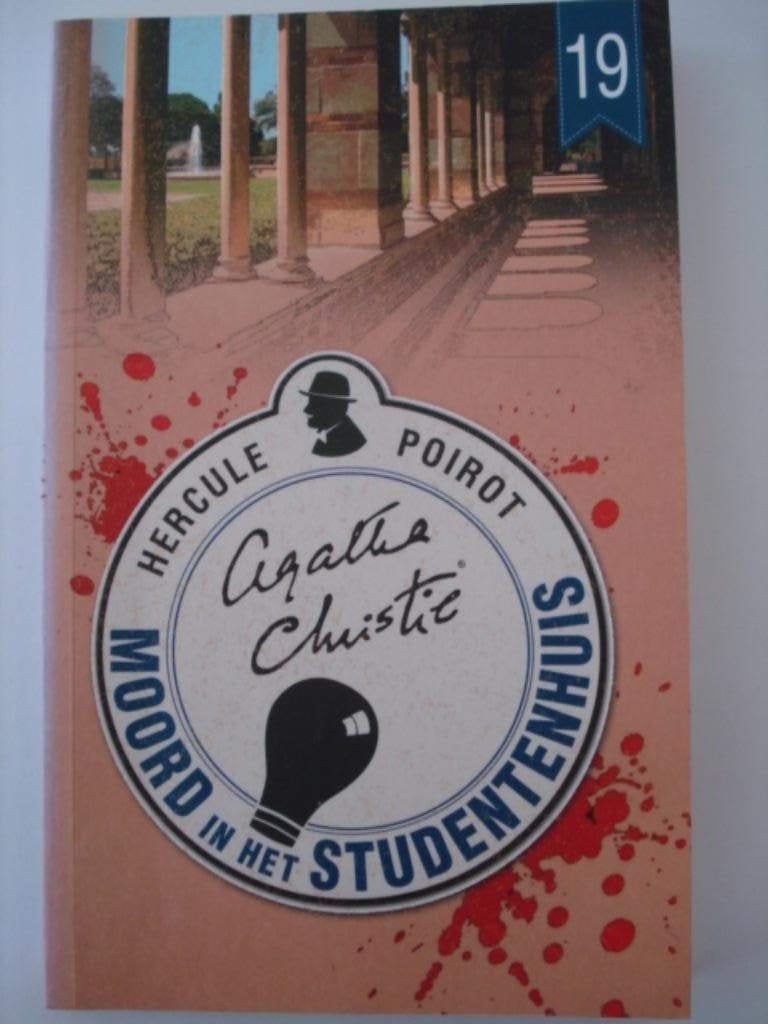 Agatha Christie Moord in het studentenhuis Hercule Poi, Tv-bewerking, Verzenden, Zo goed als nieuw, Agatha Christie