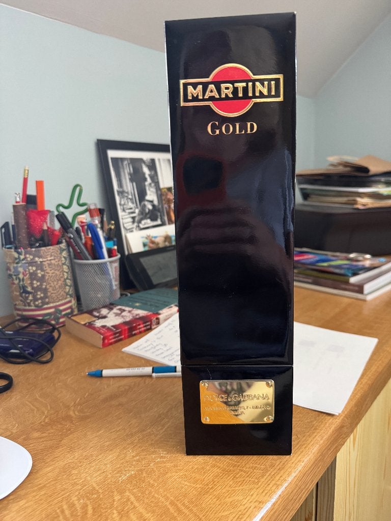 Martini Gold : Dolce & Gabbana, Collections, Vins, Enlèvement ou Envoi, Neuf, Autres types, Pleine