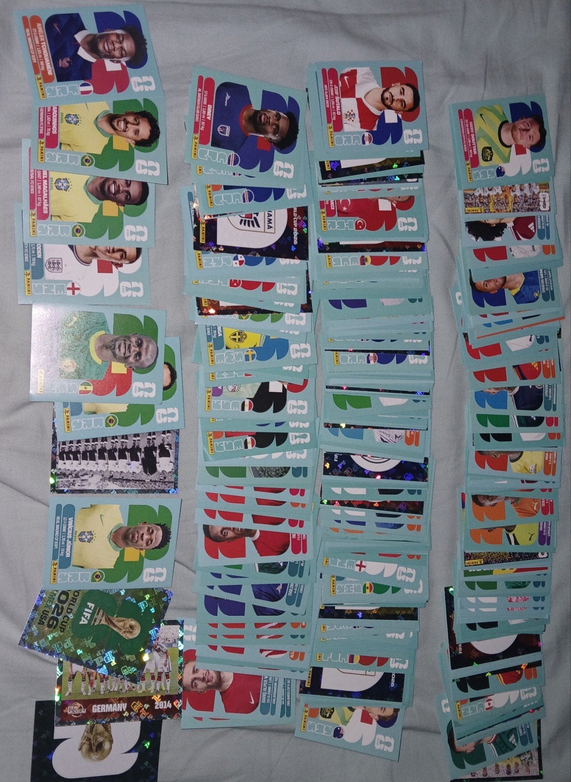 Panini stikkerboek 778/980 stickers, Ophalen