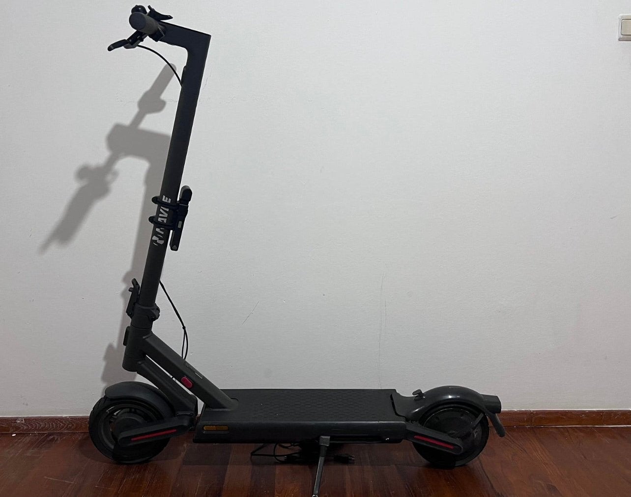 Elektrische step te koop NAVEE S65C - zwart, Fietsen en Brommers, Ophalen, Zo goed als nieuw