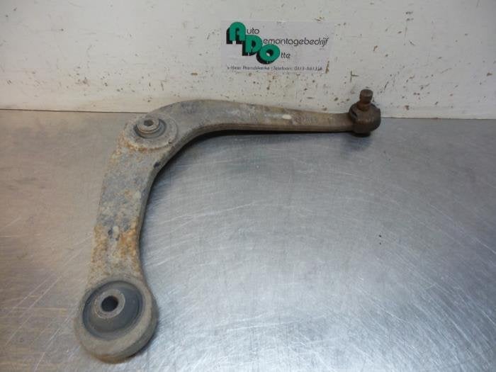 Bras de suspension avant droit d'un Peugeot 206, -, 3 mois de garantie, Utilisé, -