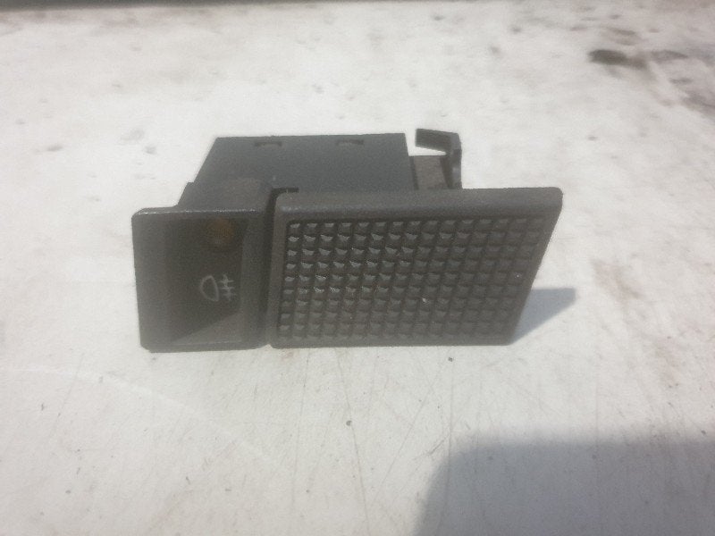 MISTLAMPSCHAKELAAR achter Opel Kadett E (90-181-850), Auto-onderdelen, Gebruikt, Opel, Opel Automobile GmbH, Kontakt-opel@opel.com