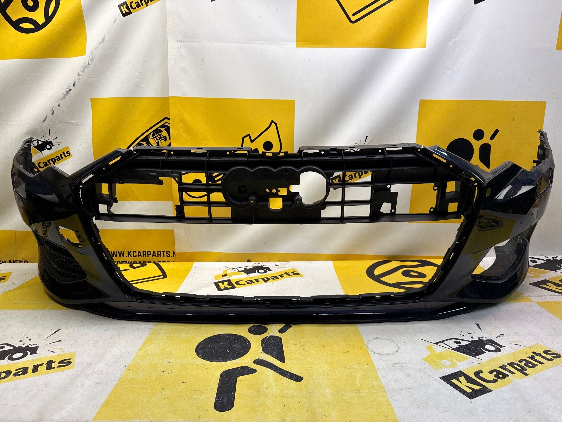 Voorbumper Audi A6 C8 KLS origineel bumper 4K0807437, Info@fabrikant.eu, Fabrikant BV, Pare-chocs, Fabrikantstraat 1
1000 AA  Amsterdam, NL