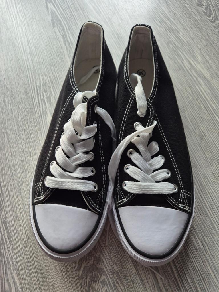 Dames schoenen, maat 39, zwart, Ophalen
