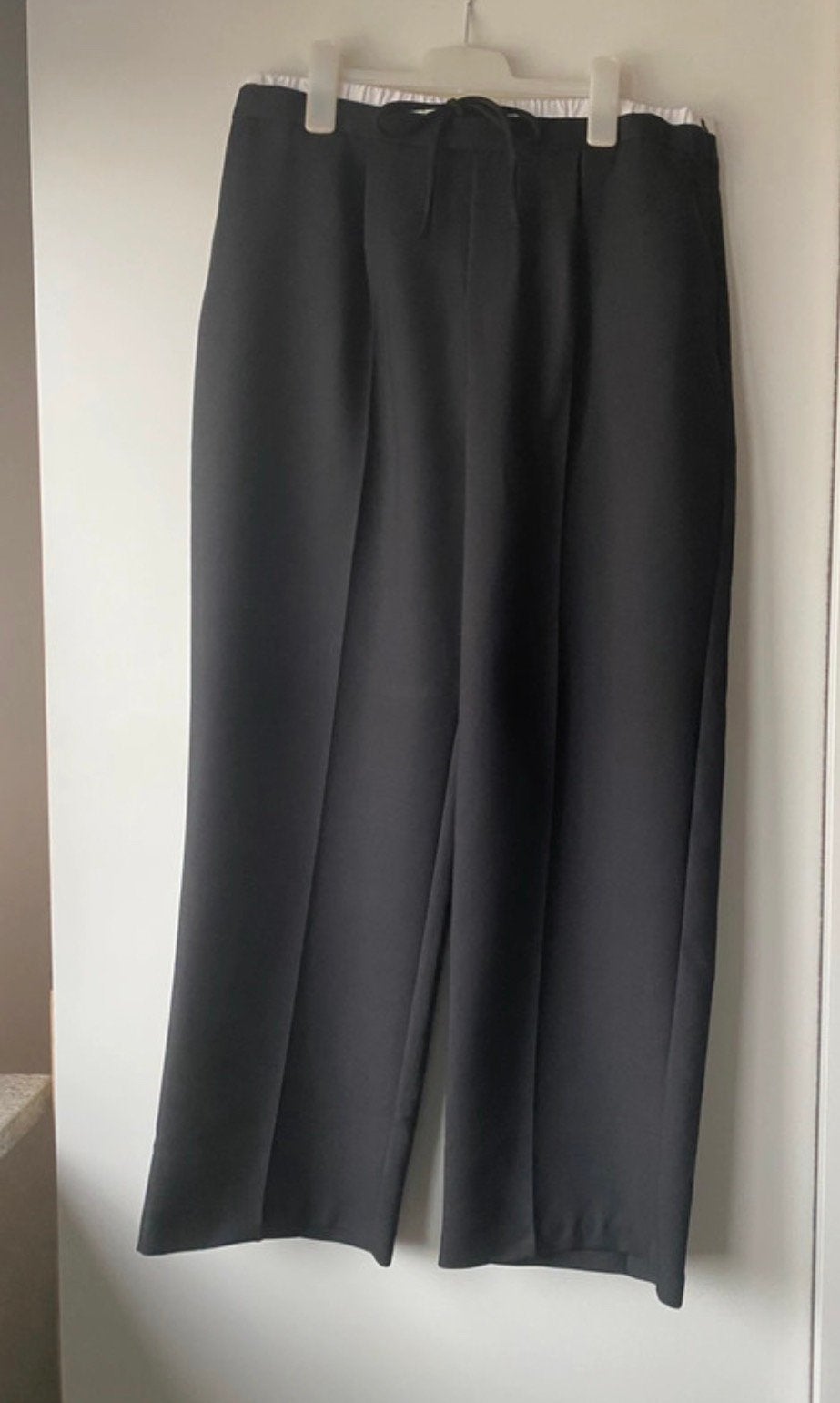 Pantalon habillé Primark taille 42, Vêtements | Femmes, Culottes & Pantalons, Enlèvement ou Envoi, Longs, Noir, Taille 42/44 (L)