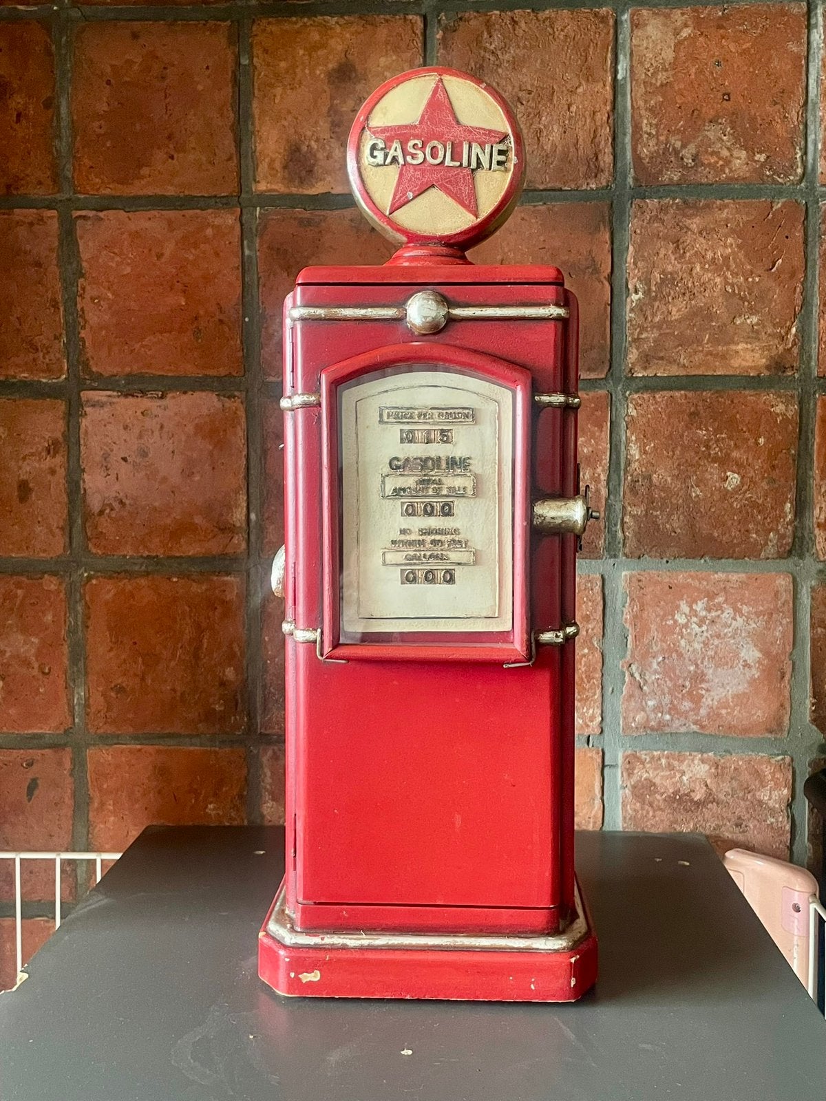 Retro benzine pomp GASOLINE cd-rek/opberger 66cm, Ophalen of Verzenden, Gebruikt