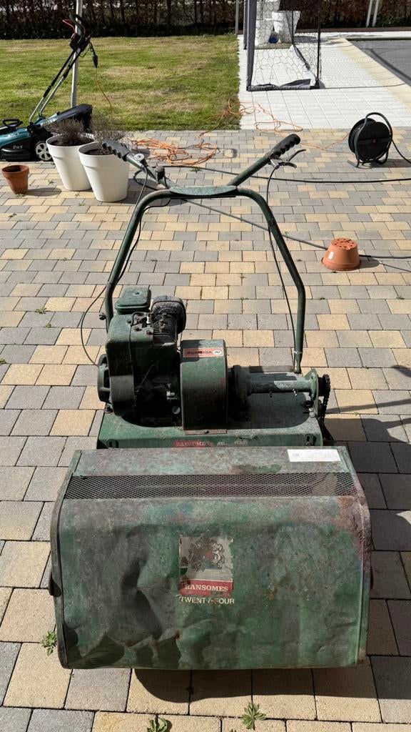 Ransomes Twenty four, Tondeuses à gazon à essence, 40 à 49 cm, Utilisé, Bac de ramassage