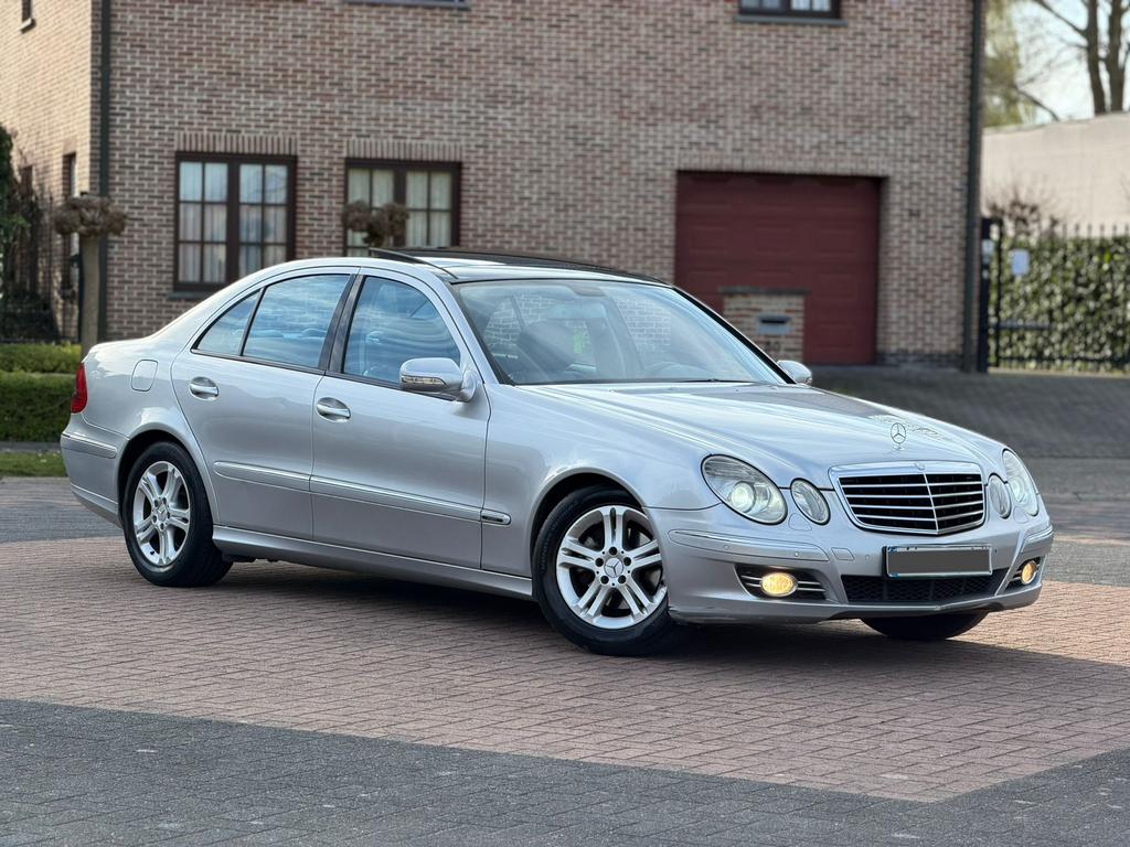 Option full la Mercedes-Benz E 200 CDI Avantgarde ! lifting, Autos, Argent ou Gris, Achat, Entreprise, 5 portes