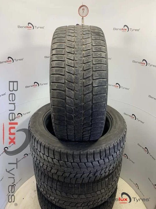 winter 265/50R19 110V Bridgesto 265/50 R19 265/50/19 2655019, Autos : Pièces & Accessoires, Pneus hiver, -, -, Pneu(s)