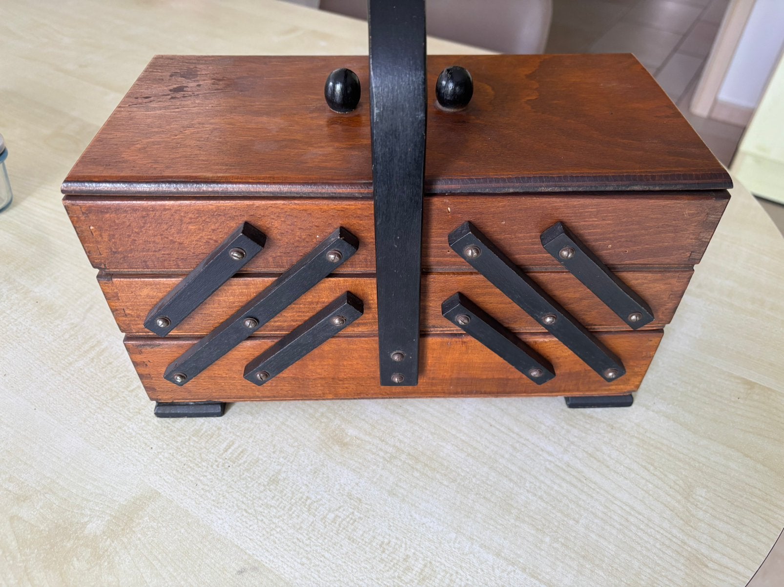 Naaibox, Ophalen, Gebruikt