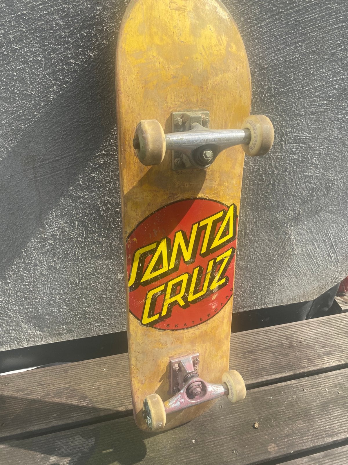 Skateboard - Deck Santa Cruz, Trucks Element, Primitive, Sports & Fitness, Skateboard, Enlèvement, Comme neuf, Skateboard