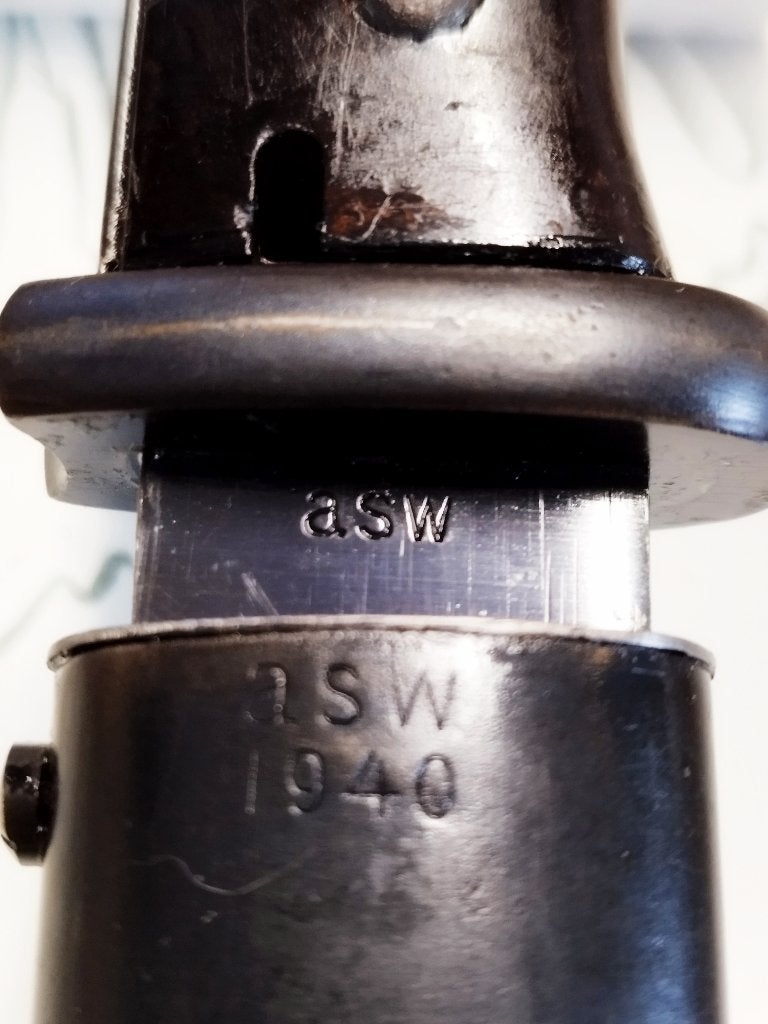 Baïonnette allemande asw 40 avec fourreau au même numéro., Collections, Envoi, Armée de terre