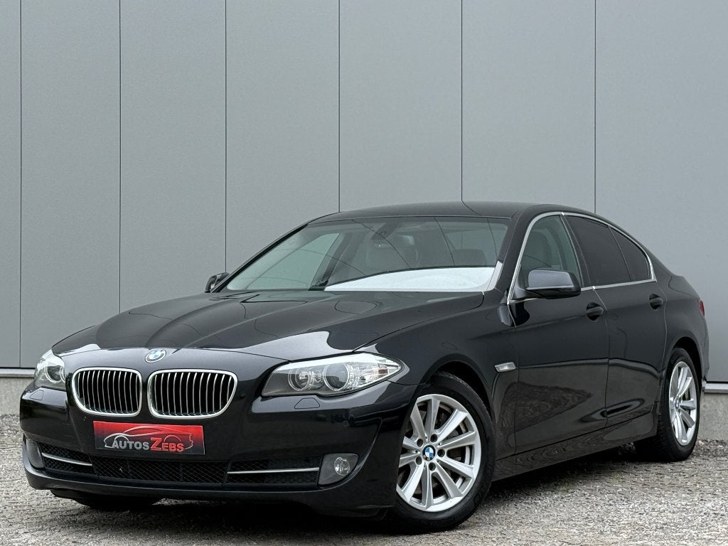 BMW 530d Berline Cruise ParkSensor Leder Navi DigAirco, Auto's, BMW, Automaat, Euro 5, Achterwielaandrijving, 2993 cc