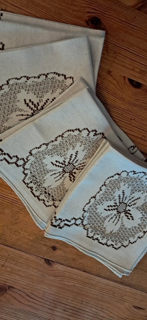 Stoffen servetten in stof servietten servieten vintage, Ophalen, Katoen, Beige, Zo goed als nieuw