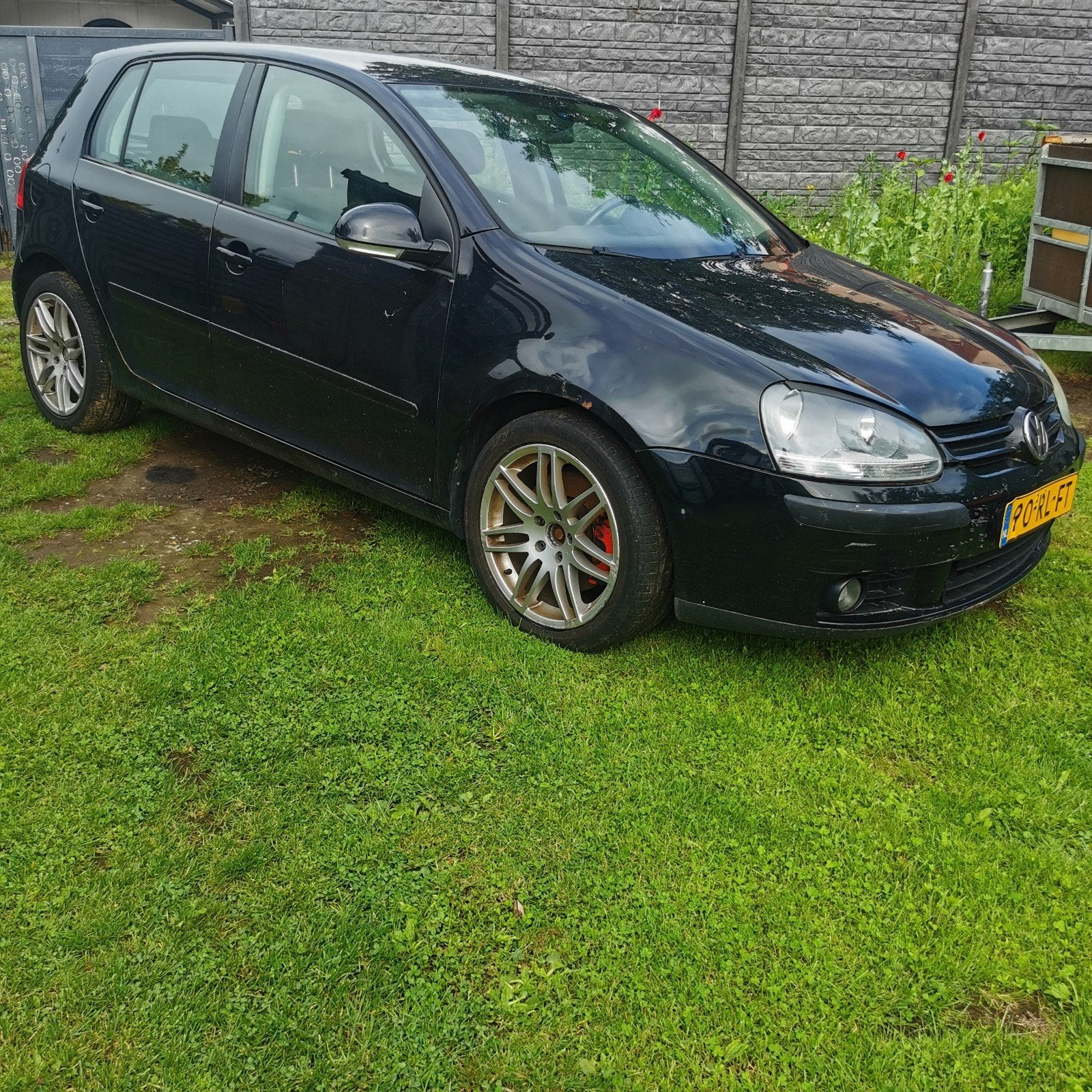 Volkswagen Golf 2.0 FSI 110 kW 5D 2005, noir, 1254 kg, Achat, Noir, 1984 cm³