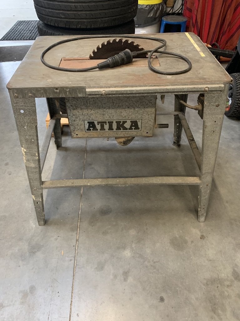 Table de scie ATIKA 300 mm, 1200 watts ou plus, 70 mm ou plus, Atika, Enlèvement