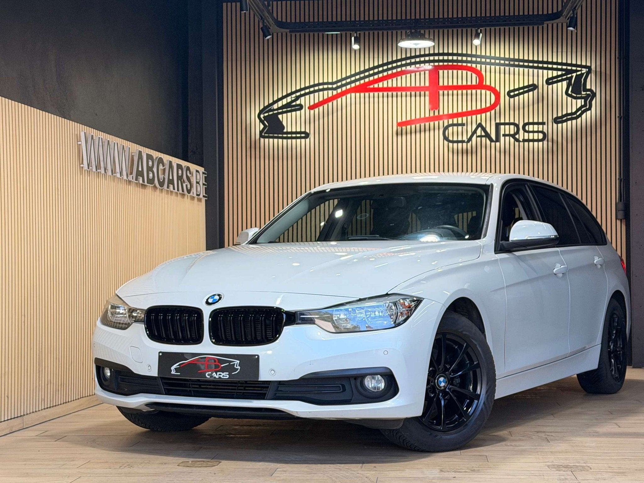 BMW 3 Serie 316 D * GARANTIE 12 MOIS * HEAP UP *, Autos, BMW, Achat, Euro 6, Entreprise, Noir