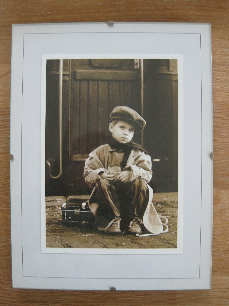 Fotokader met prent jongetje met pet, Minder dan 50 cm, Ophalen of Verzenden, 5 – 50, Print
