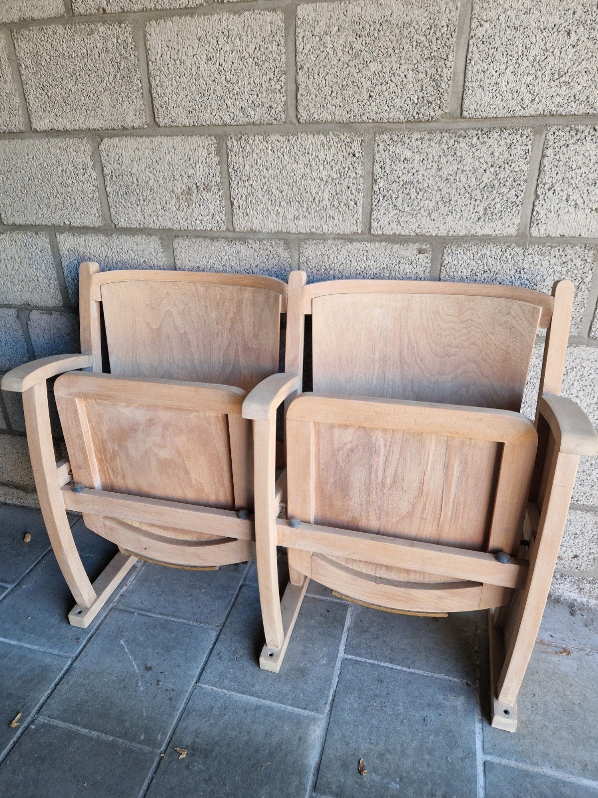 Fauteuils de cinéma en bois (paire de 2) - restaurés, Enlèvement
