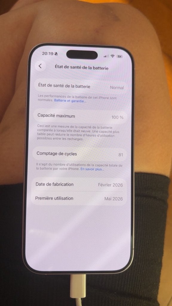 iPhone 17 lavender, Overige modellen, Paars, Zo goed als nieuw, Zonder simlock