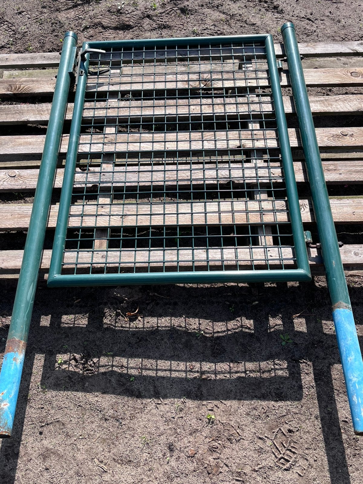 Tuinpoort groen B. 100cm H. 125cm., Ophalen, Zo goed als nieuw