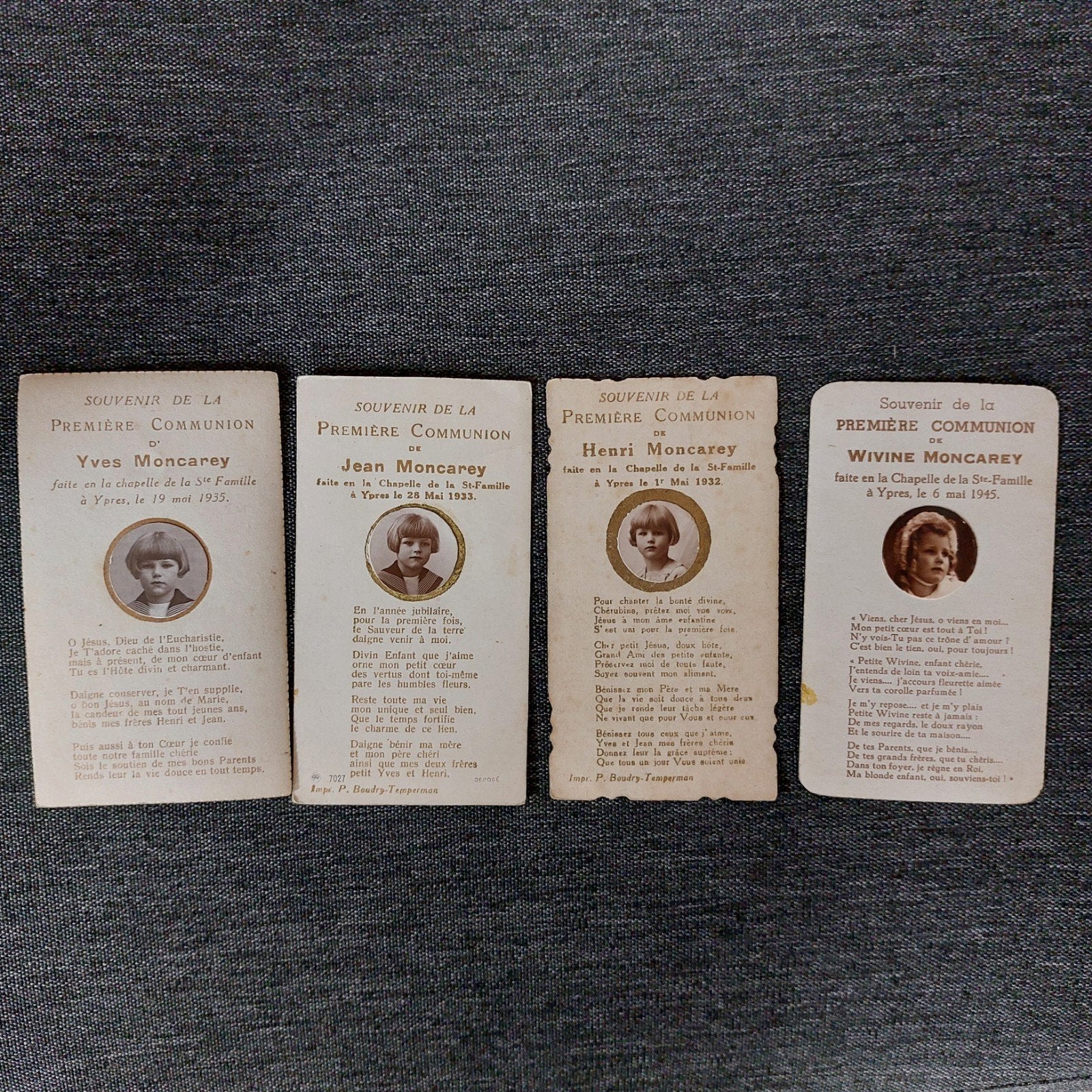 4 oude communieprentjes uit Ieper, Ophalen of Verzenden