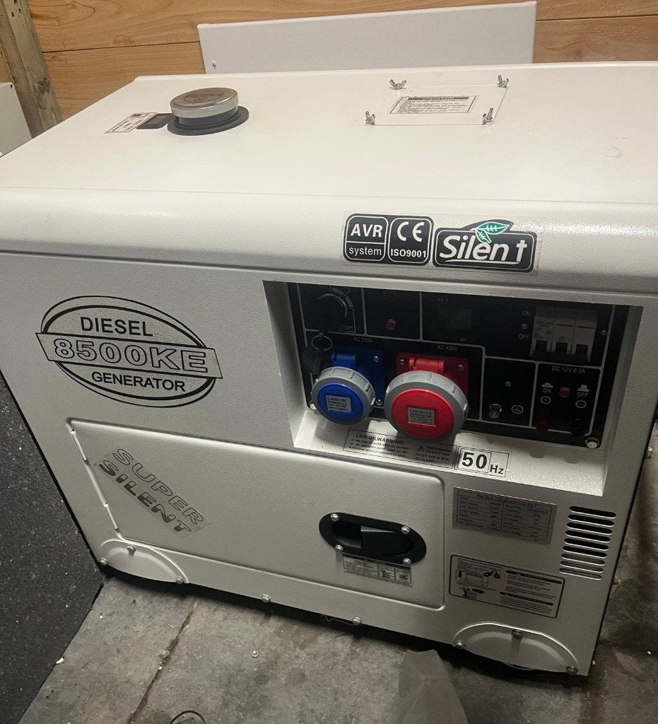 Generator 8.5 Kw, Doe-het-zelf en Bouw, Aggregaten, Ophalen, Nieuw, 5 tot 10 kVA, Dieselolie