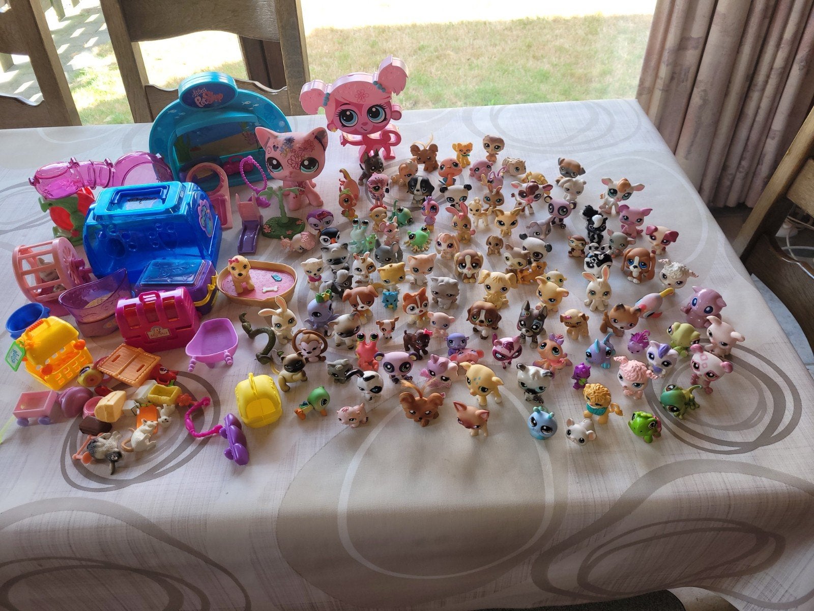 littlest petshop, Ophalen