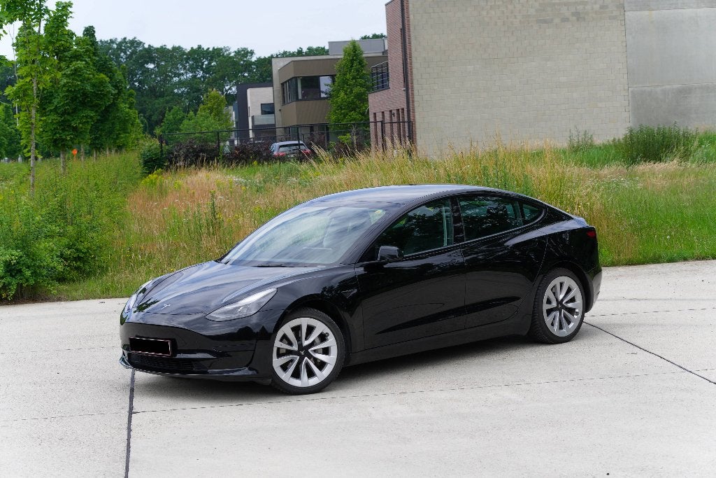 Tesla Model 3 55kWh Standard Plus, Automaat, 4 deurs, Achterwielaandrijving, Zwart