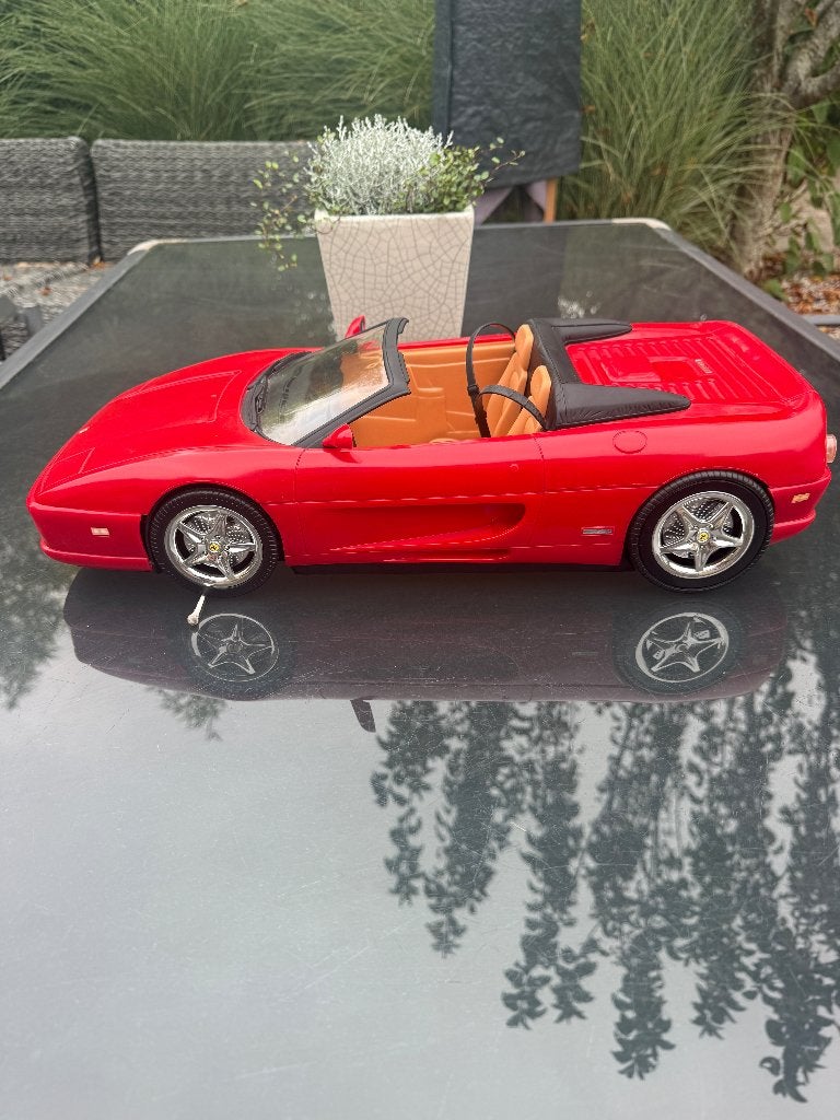 Voiture Barbie Ferrari F355 GTS vintage (2000) Échelle 1/6 -, Collections, Enlèvement, Comme neuf