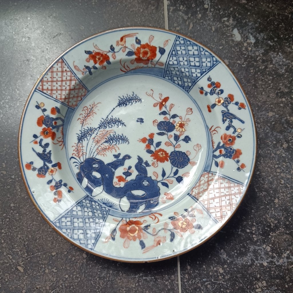 Bord Imari Porselein, Enlèvement