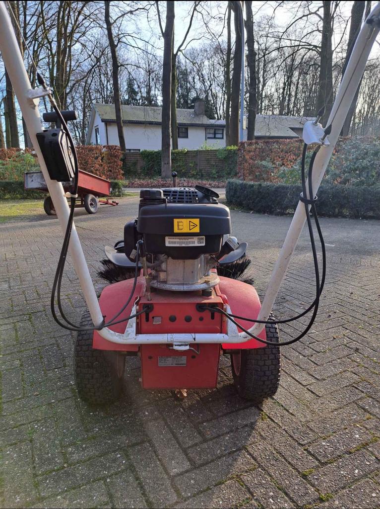 Honda veegmachine, Tuin en Terras, Ophalen, Zo goed als nieuw