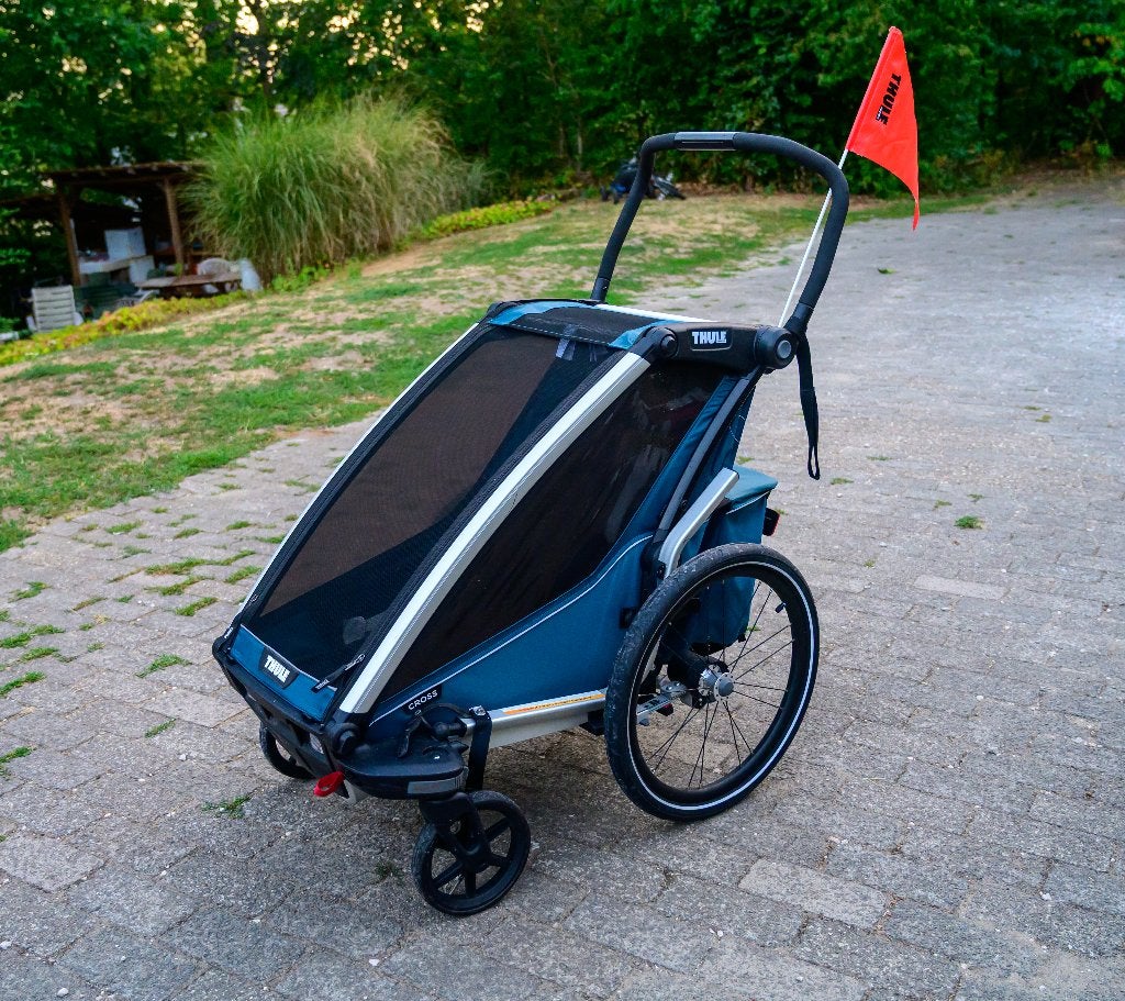 Fietskar Thule Chariot Cross 1 – Majolica Blue (Topstaat), Fietsen en Brommers, Ophalen, Vering, 20 tot 40 kg, Zo goed als nieuw