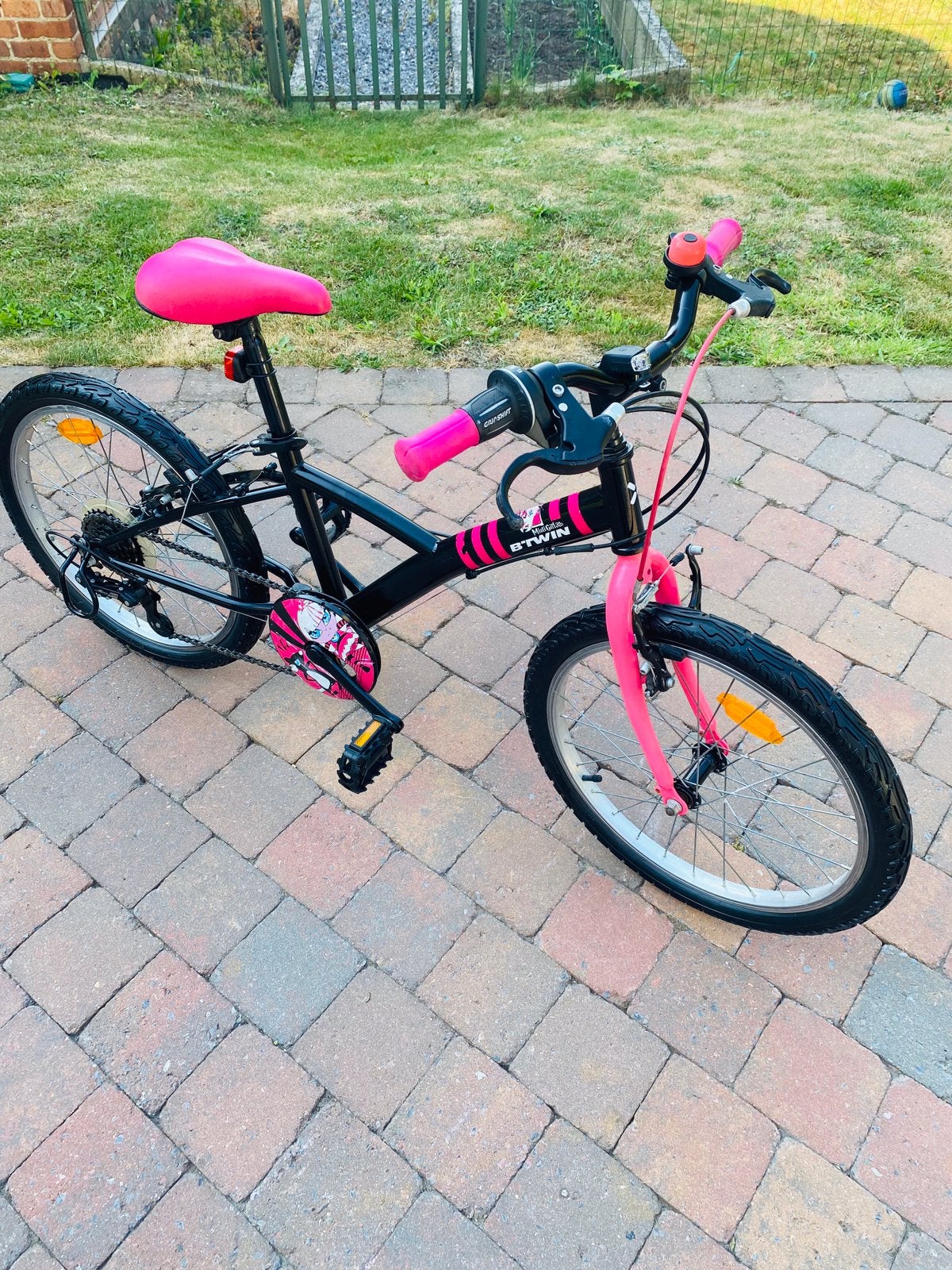 Vélo fille 6-9 ans / full option / infos en description, Vélos & Vélomoteurs, Enlèvement, Comme neuf