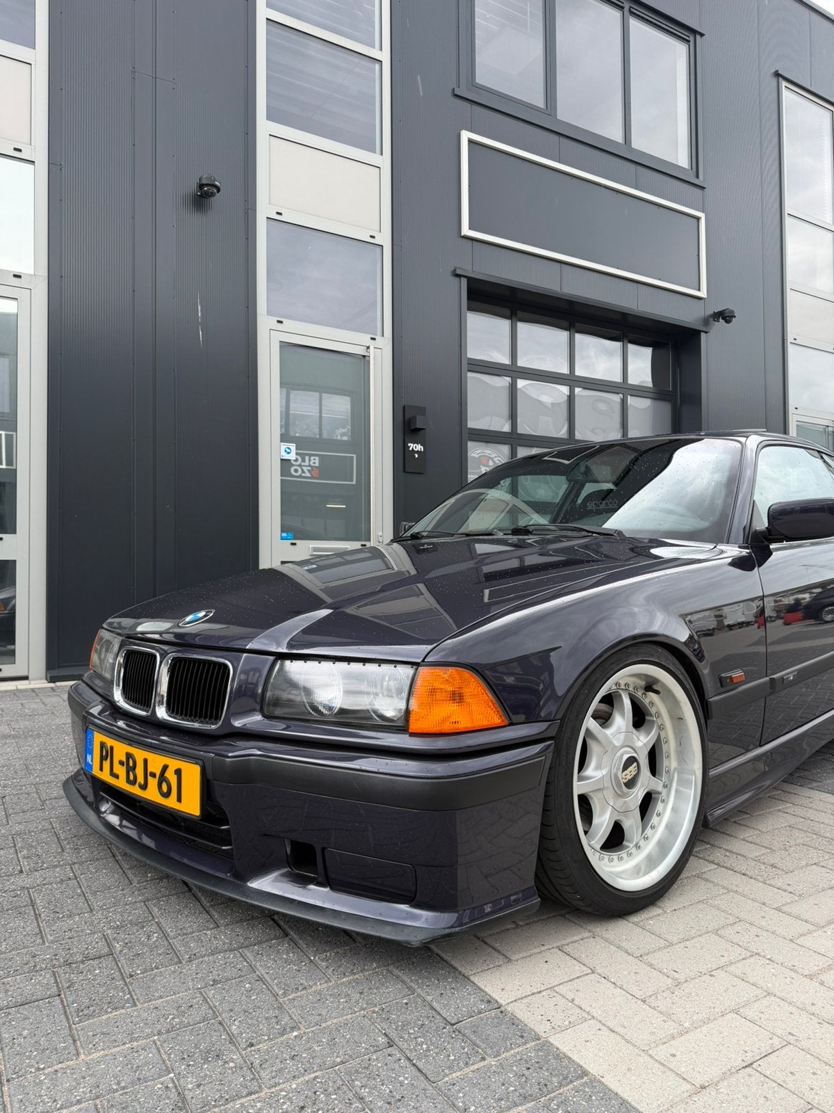 BMW E36 328i Coupé – Madeiraviolett Metallic – NL oldtimer, foto 8