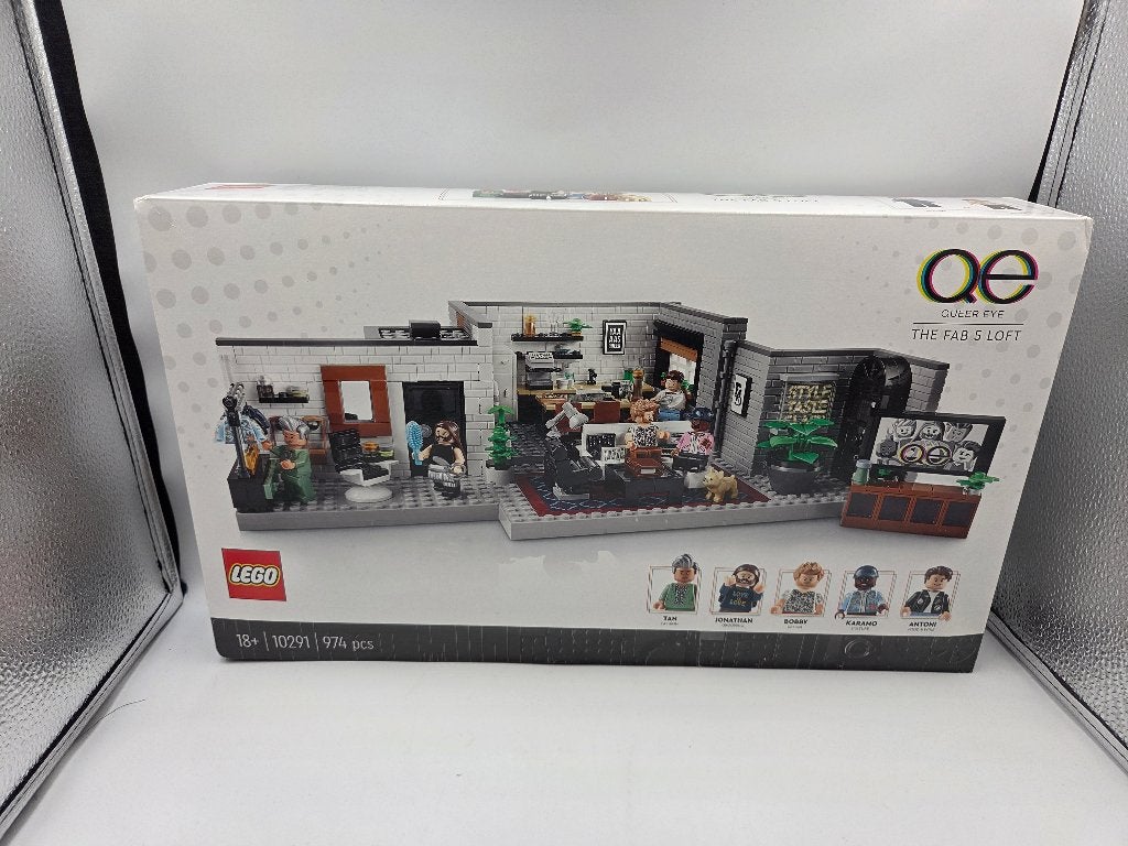 Lego Creator Expert 10291 Queer Eye – The Fab 5 Loft, Kinderen en Baby's, Lego, Nieuw, Ophalen of Verzenden, Ongeopend/sealed