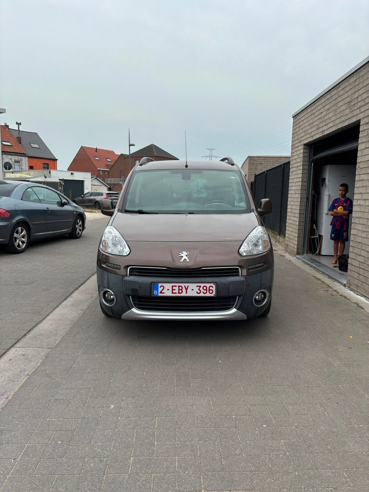 Peugeot Partner te koop, Autos, Euro 5, Beige, Capteur de stationnement, 5 portes