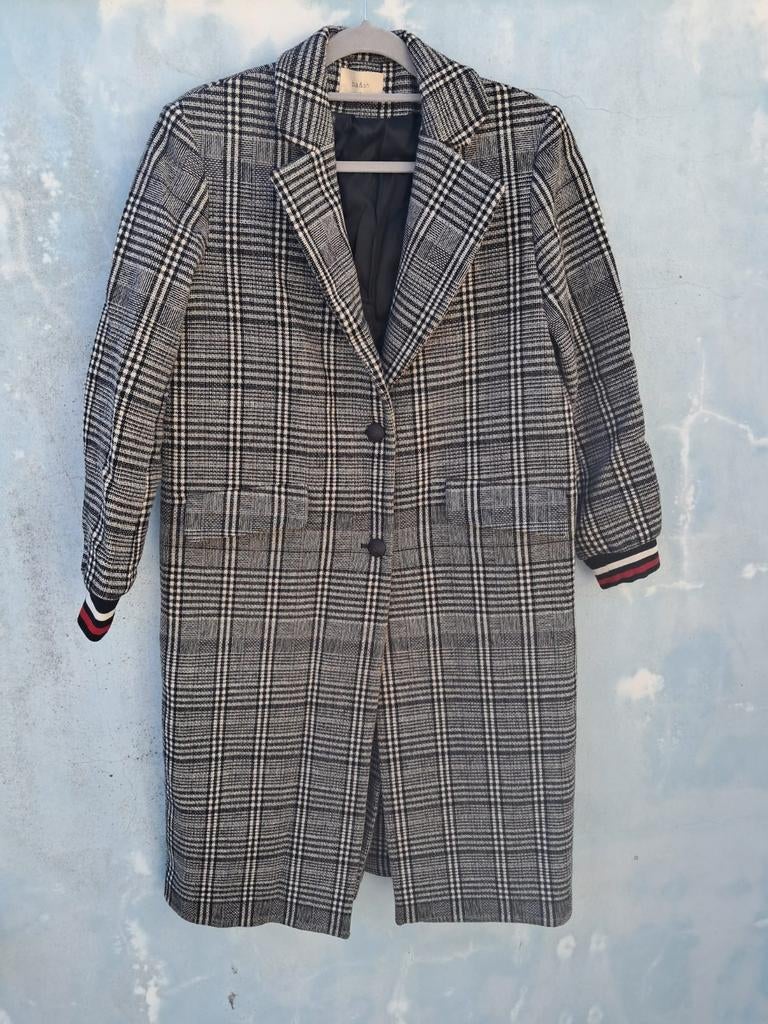 Manteau ba&sh taille 2 voir étiquettes et photos  enlèvement, Vêtements | Femmes, Enlèvement